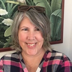 Meet your Posher, Angela